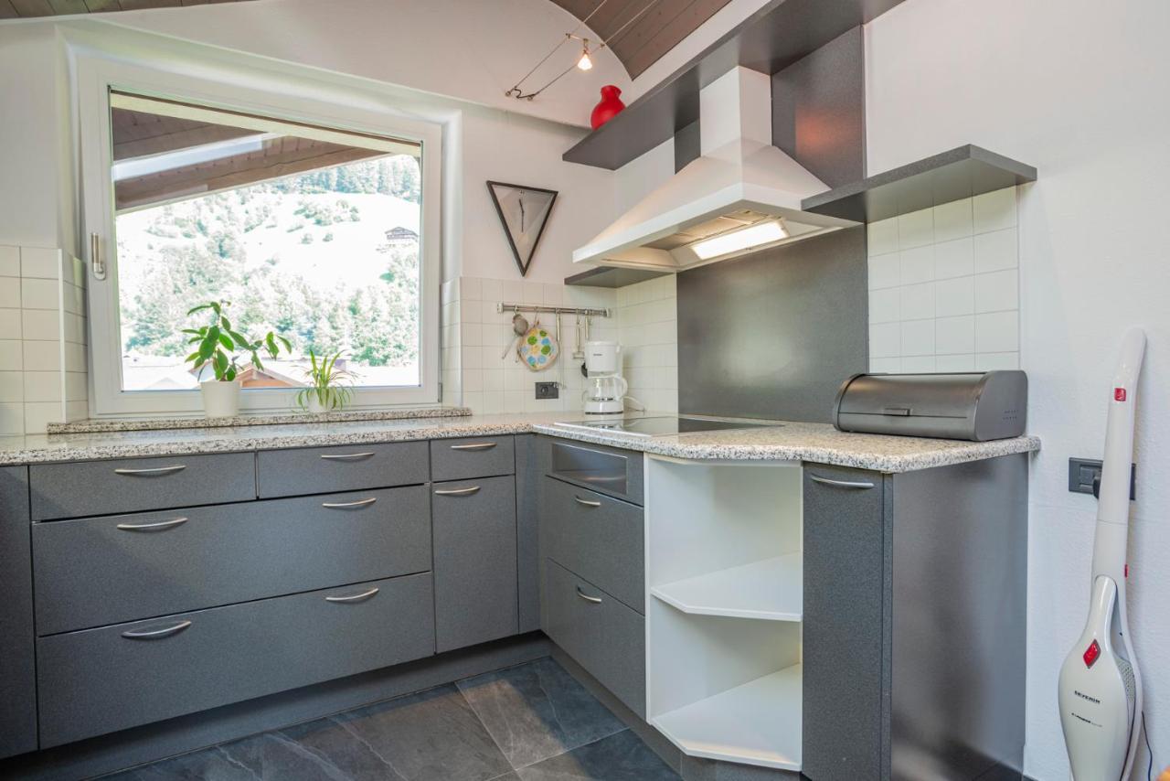 Tubris Living Apartment กัมโปตูเรส ภายนอก รูปภาพ