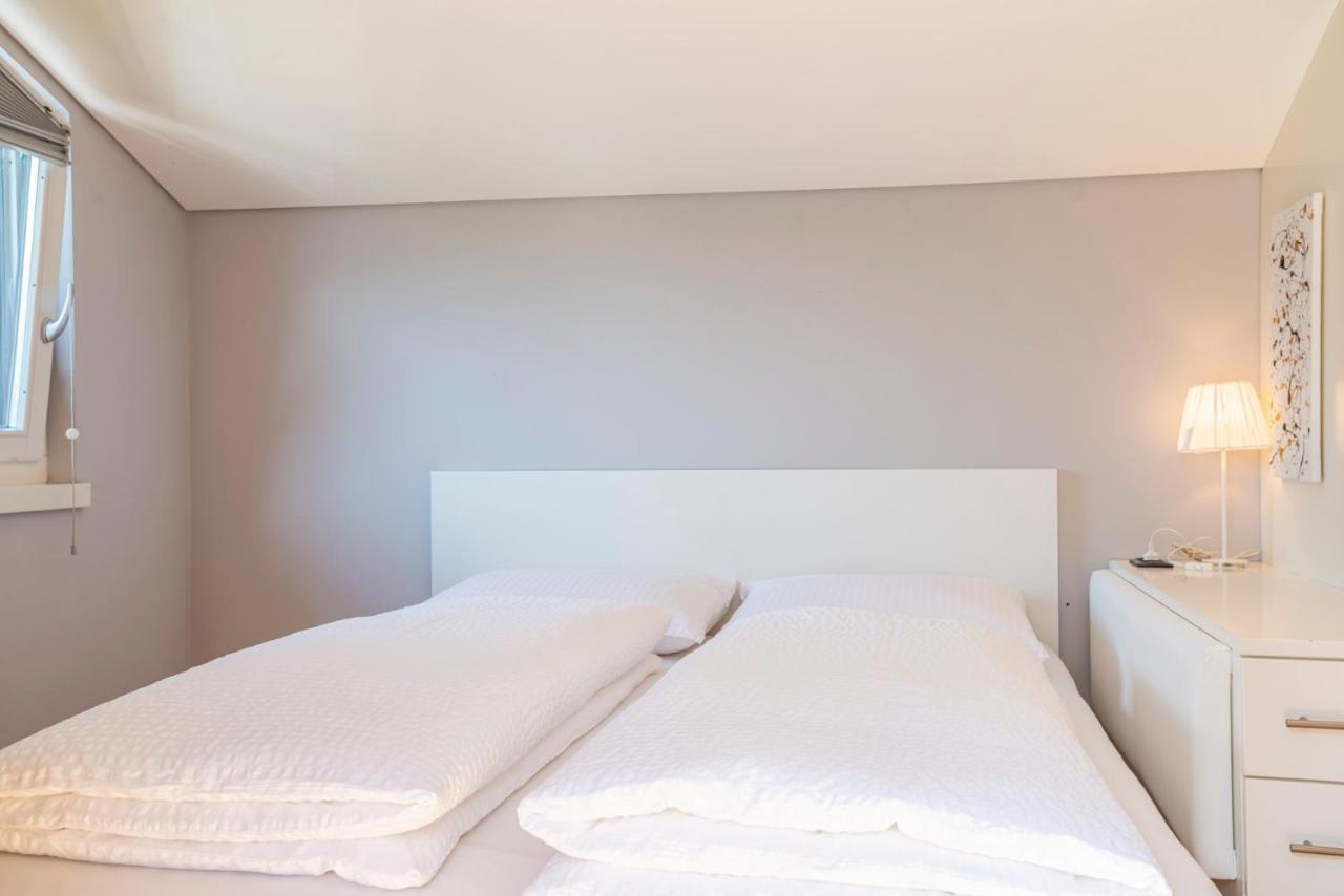 Tubris Living Apartment กัมโปตูเรส ภายนอก รูปภาพ